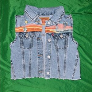 Levi's Kids Denim Vest with Embroidered Accents size Large